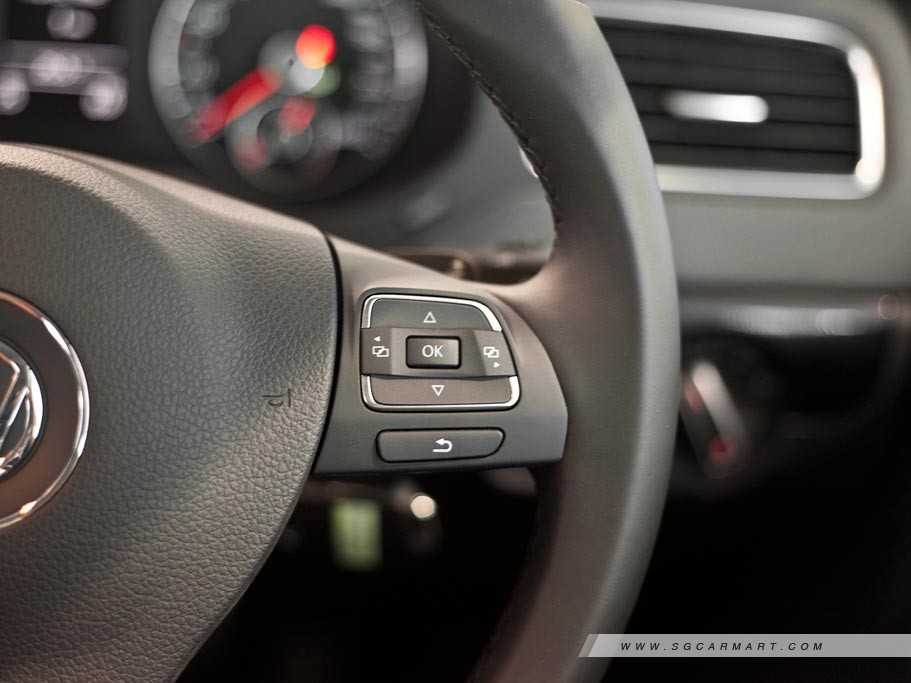 https://i.i-sgcm.com/new_cars/cars/11031/11031_g44