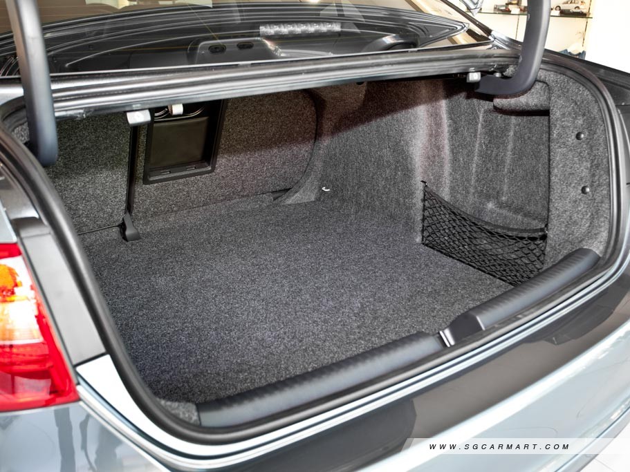 https://i.i-sgcm.com/new_cars/cars/11031/11031_g52