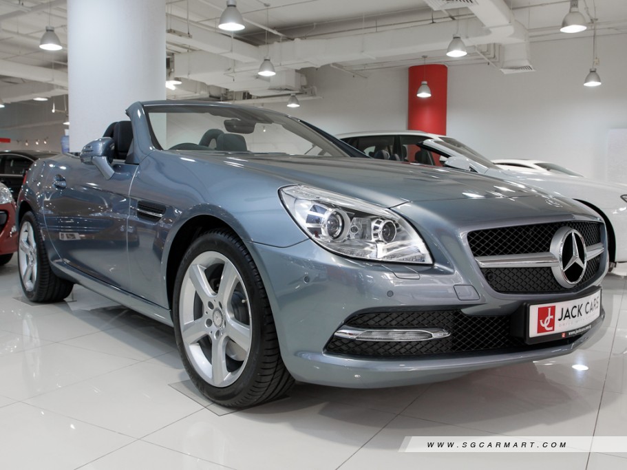 https://i.i-sgcm.com/new_cars/cars/11033/11033_g1