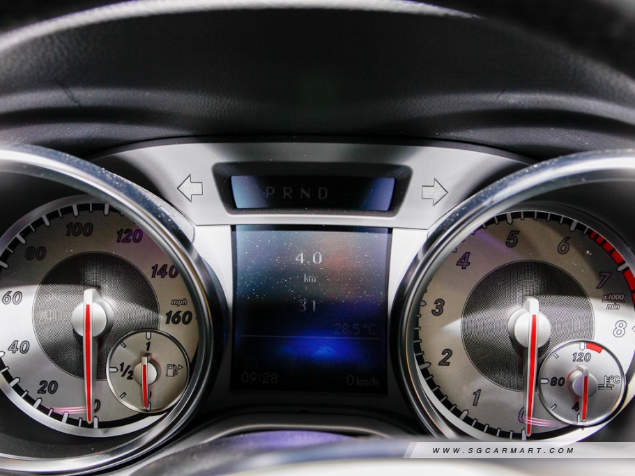 https://i.i-sgcm.com/new_cars/cars/11033/11033_g20