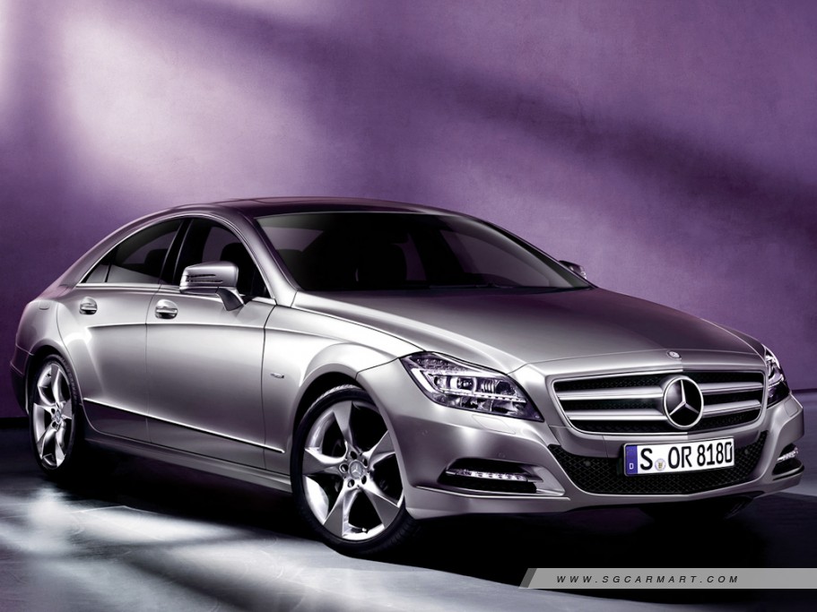 https://i.i-sgcm.com/new_cars/cars/11035/11035_g1