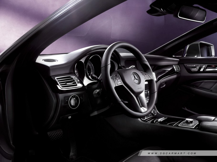 https://i.i-sgcm.com/new_cars/cars/11035/11035_g7
