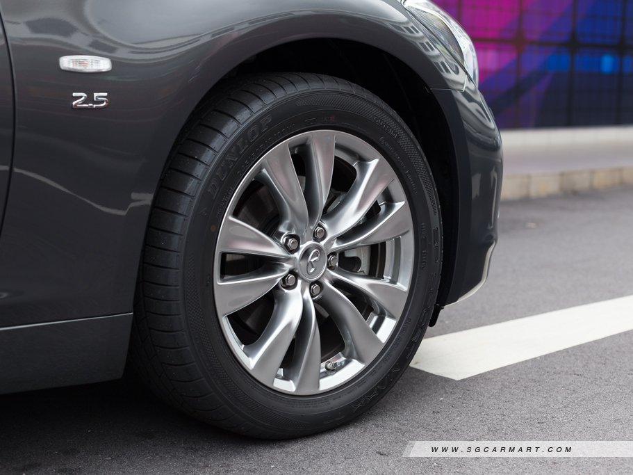 https://i.i-sgcm.com/new_cars/cars/11039/11039_g52