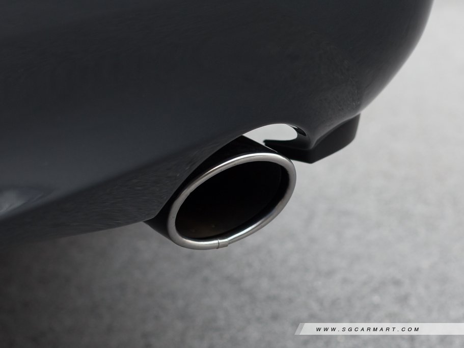 https://i.i-sgcm.com/new_cars/cars/11039/11039_g54