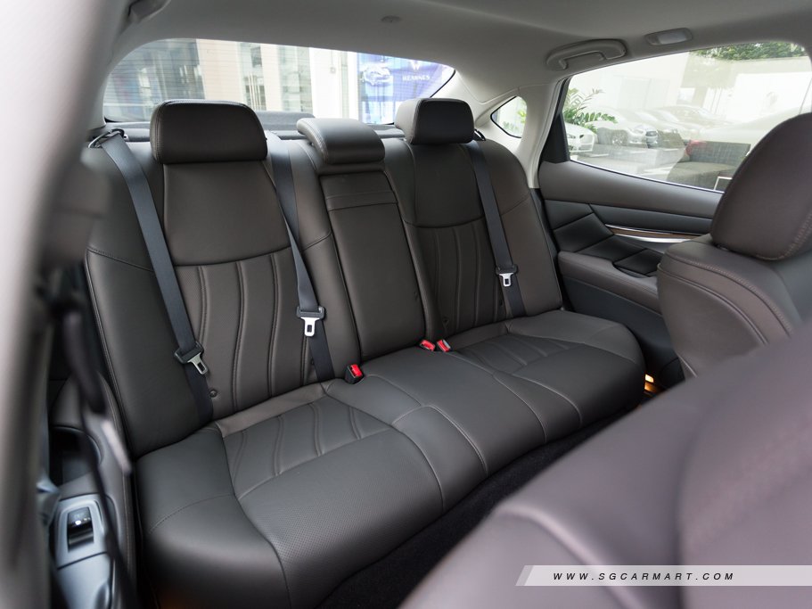 https://i.i-sgcm.com/new_cars/cars/11039/11039_g57