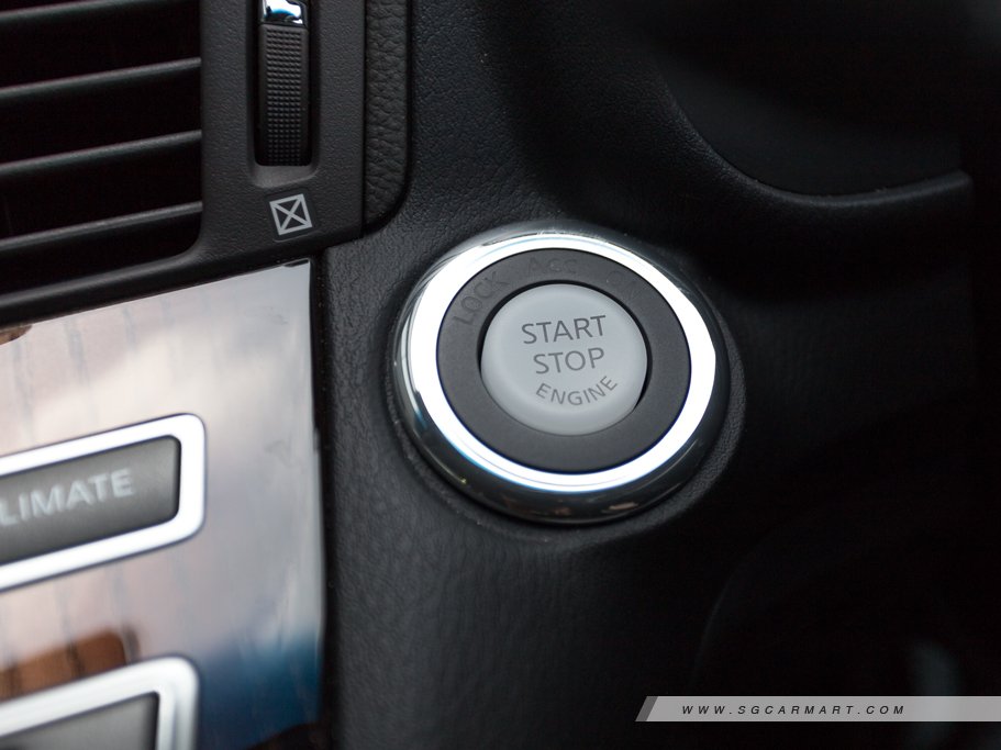 https://i.i-sgcm.com/new_cars/cars/11039/11039_g65