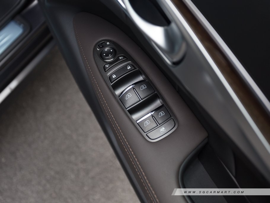 https://i.i-sgcm.com/new_cars/cars/11039/11039_g73