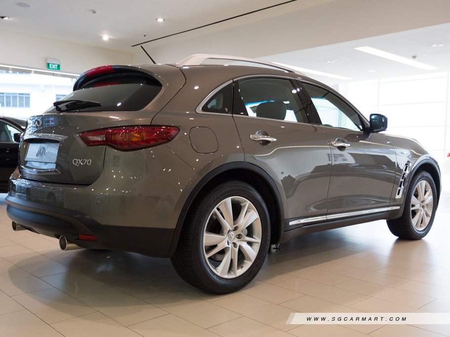 https://i.i-sgcm.com/new_cars/cars/11040/11040_g59