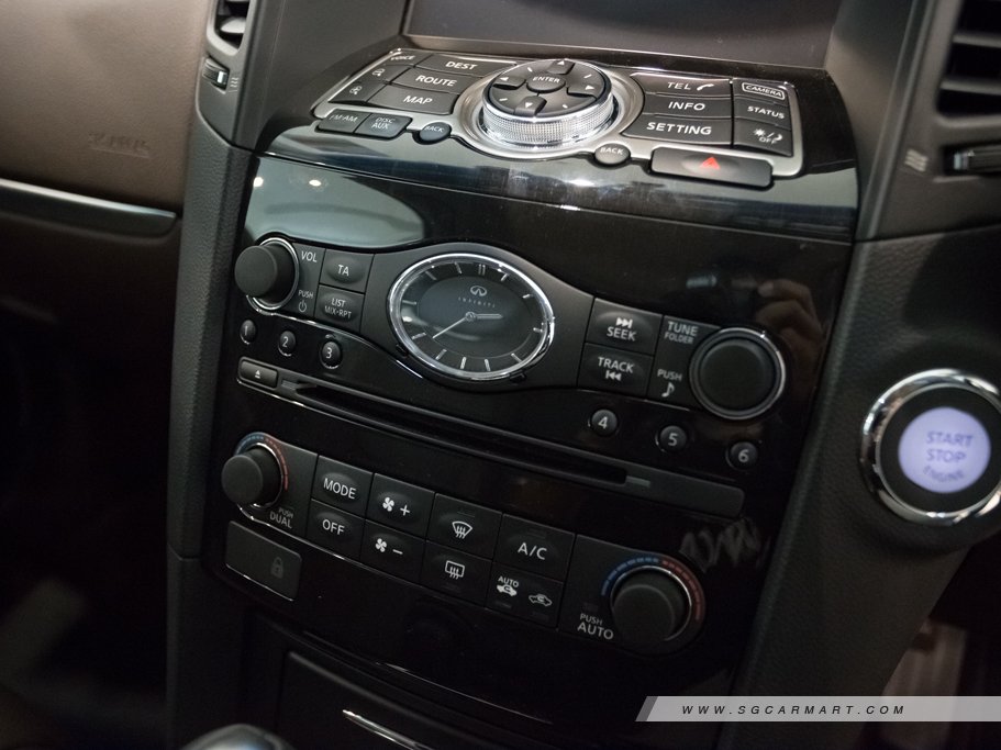 https://i.i-sgcm.com/new_cars/cars/11040/11040_g86
