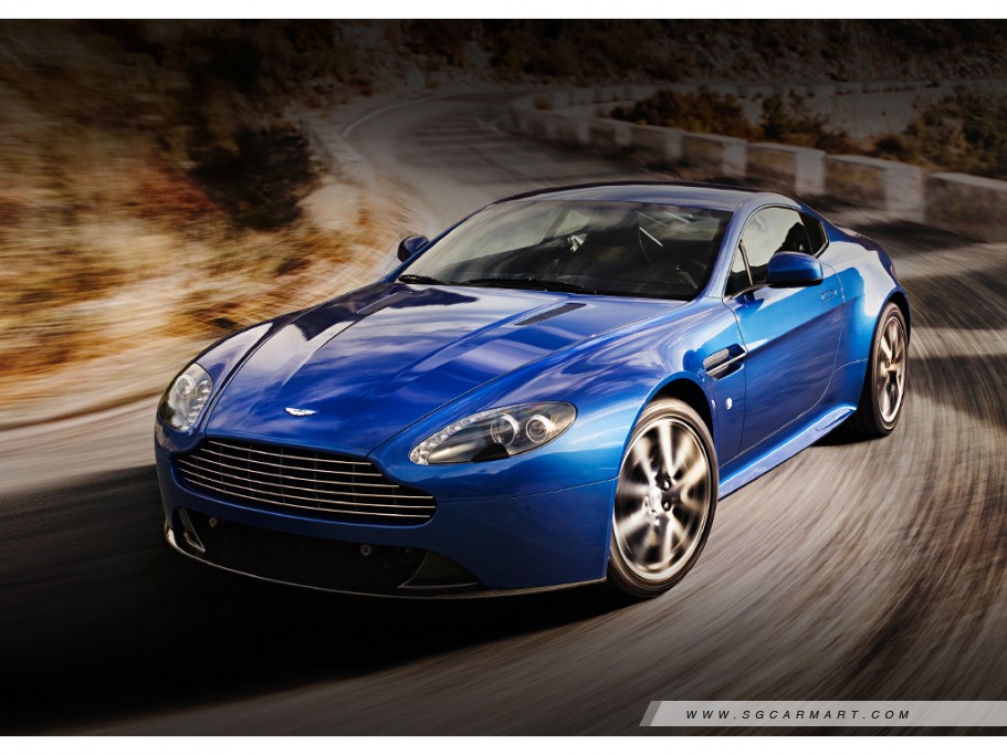https://i.i-sgcm.com/new_cars/cars/11047/11047_g1