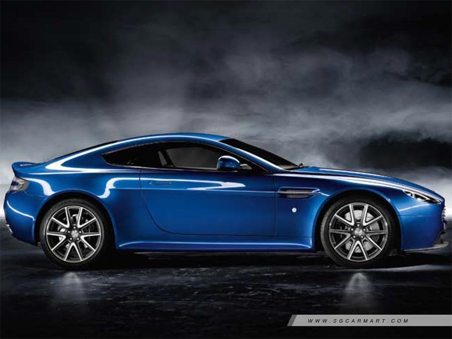 https://i.i-sgcm.com/new_cars/cars/11047/11047_g5