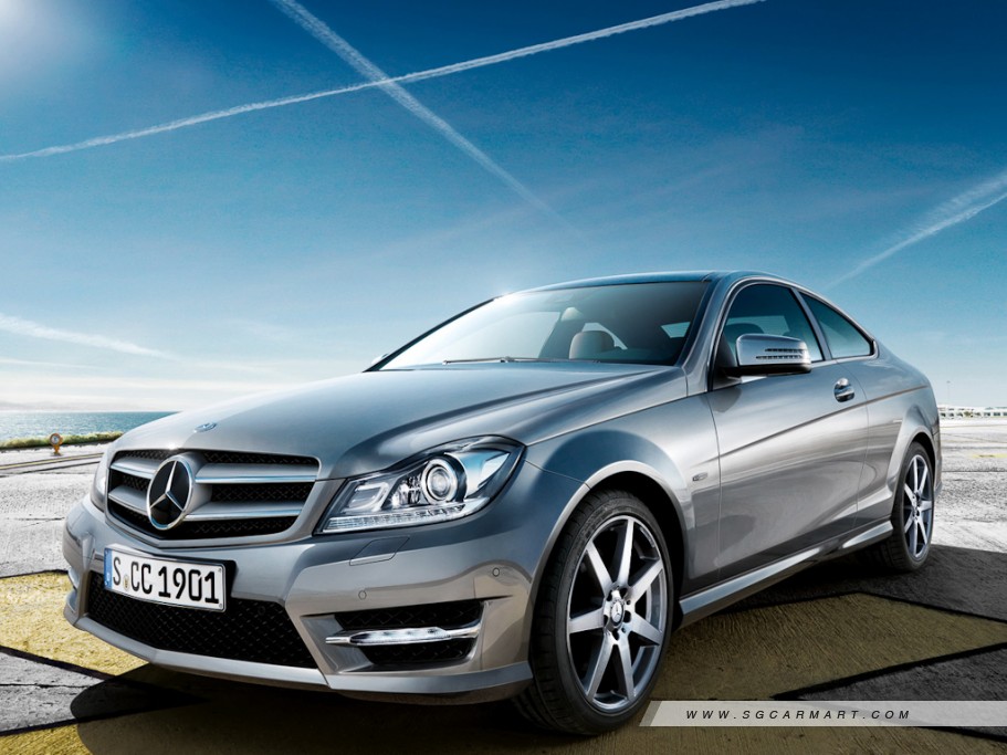 https://i.i-sgcm.com/new_cars/cars/11049/11049_g1