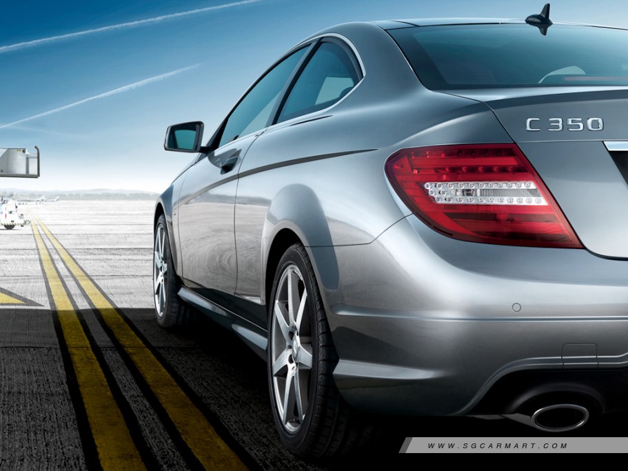 https://i.i-sgcm.com/new_cars/cars/11049/11049_g7