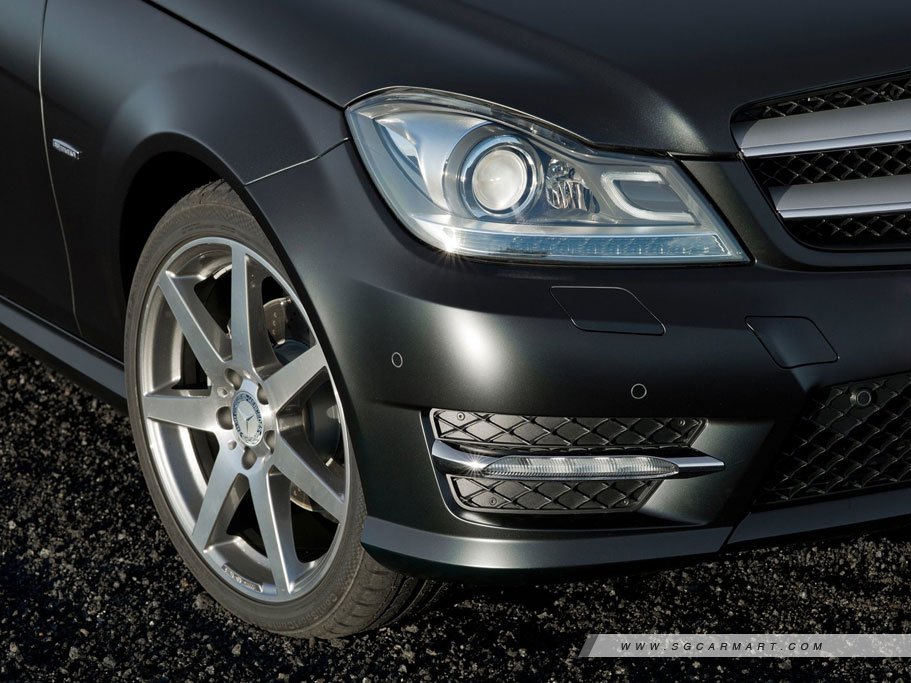 https://i.i-sgcm.com/new_cars/cars/11049/11049_g8