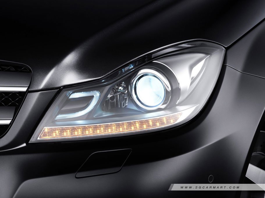 https://i.i-sgcm.com/new_cars/cars/11049/11049_g9
