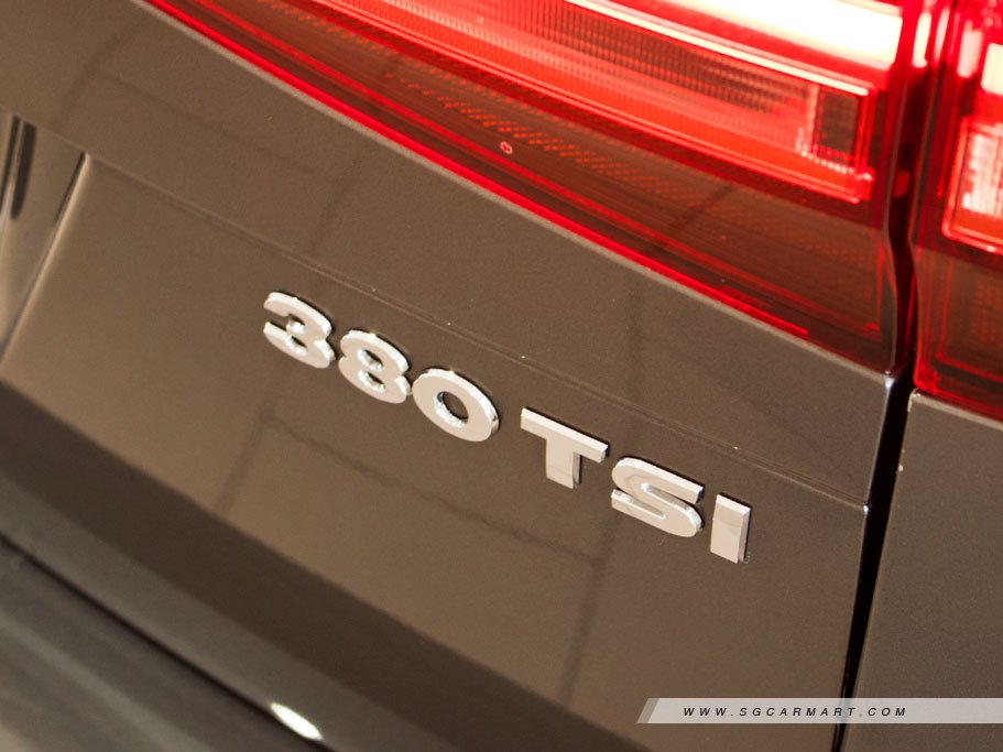 https://i.i-sgcm.com/new_cars/cars/11056/11056_g62