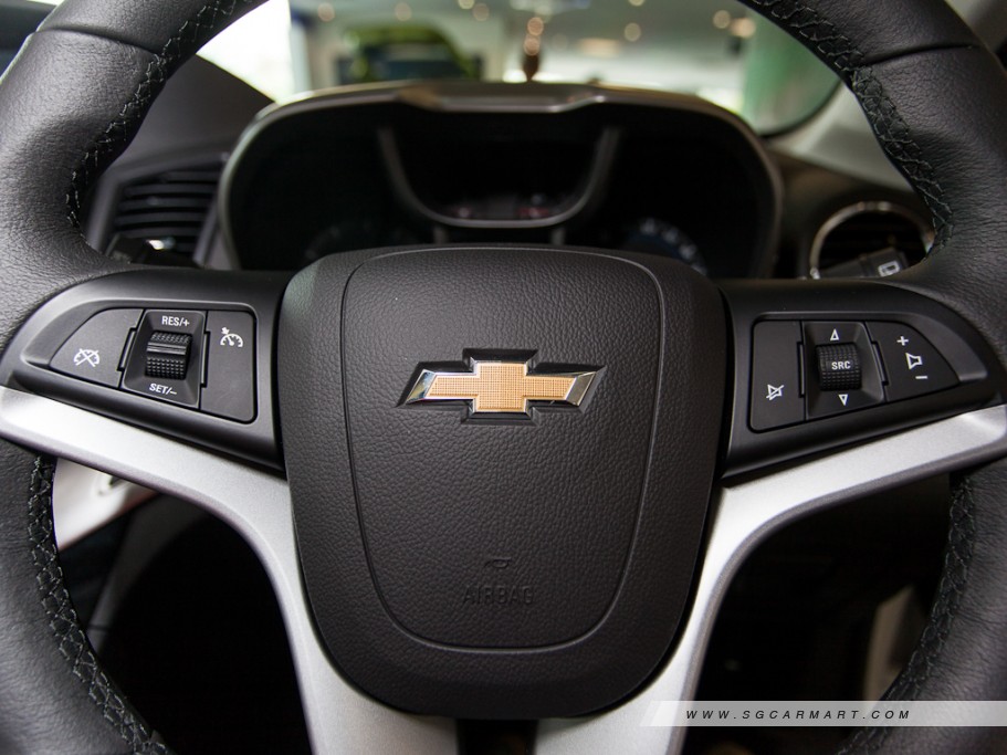 https://i.i-sgcm.com/new_cars/cars/11059/11059_g43