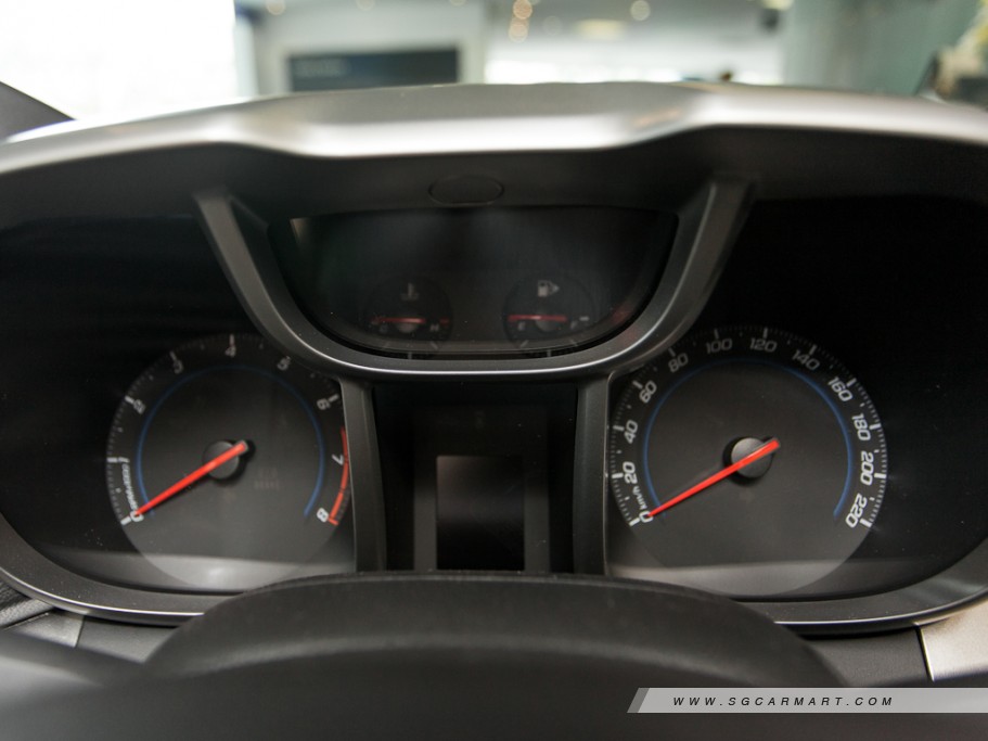 https://i.i-sgcm.com/new_cars/cars/11059/11059_g46