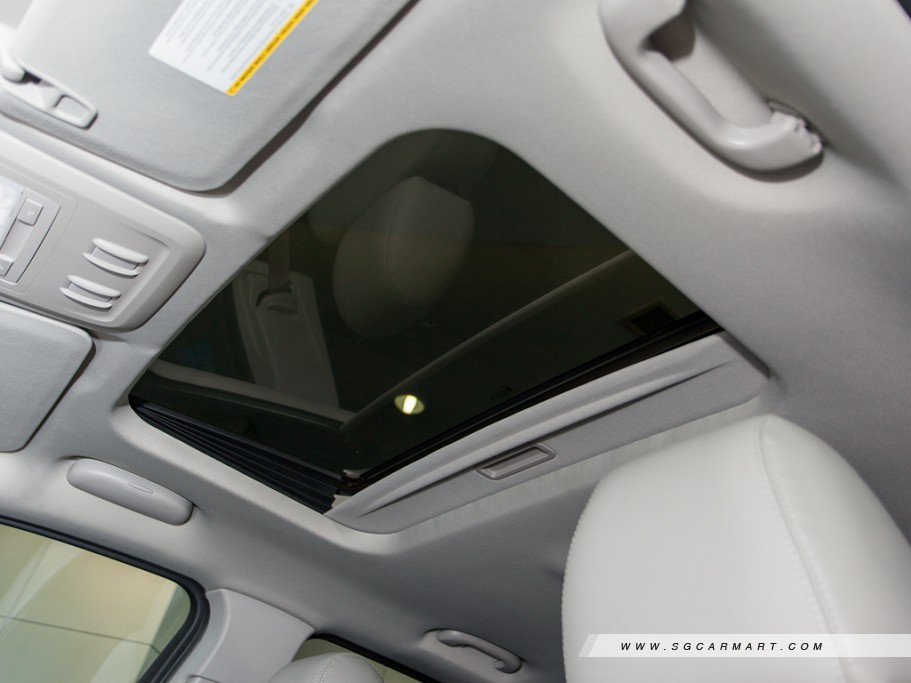 https://i.i-sgcm.com/new_cars/cars/11059/11059_g51