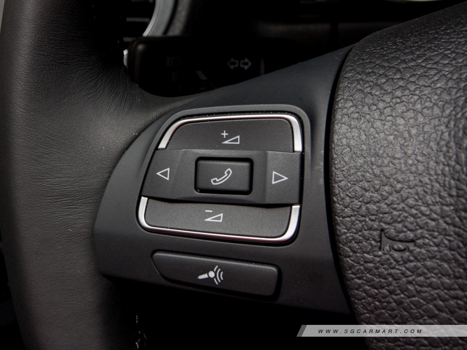 https://i.i-sgcm.com/new_cars/cars/11060/11060_g18