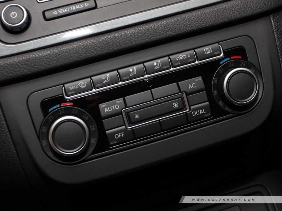 https://i.i-sgcm.com/new_cars/cars/11060/11060_g21