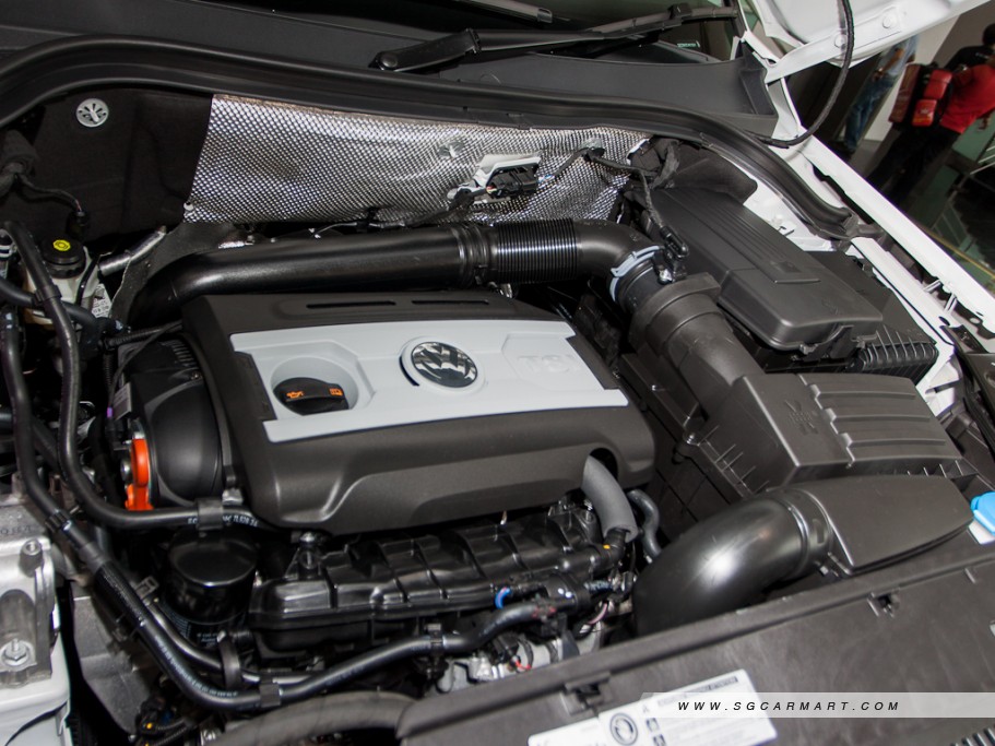 https://i.i-sgcm.com/new_cars/cars/11060/11060_g28