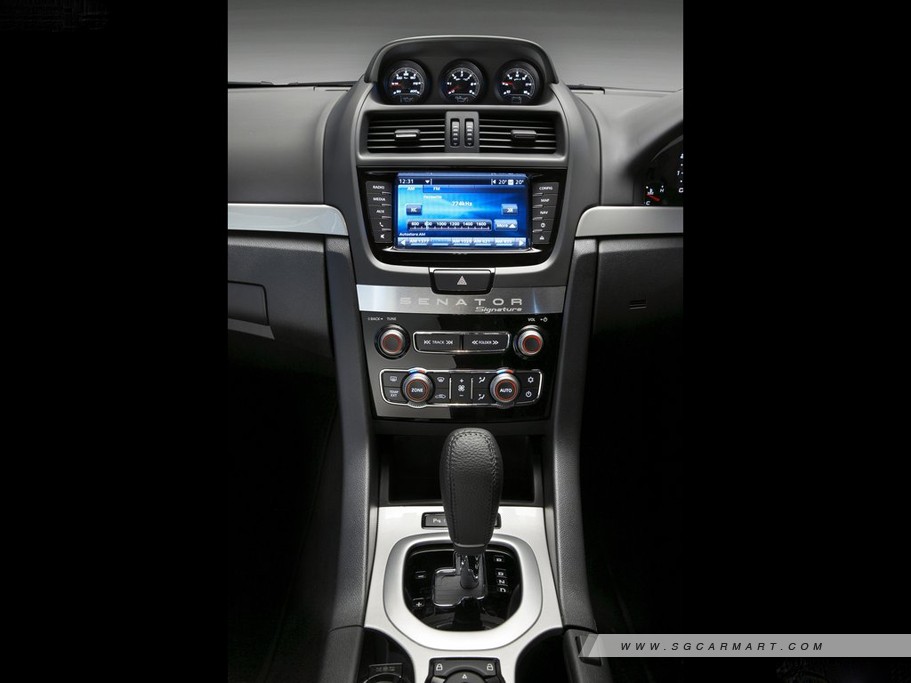 https://i.i-sgcm.com/new_cars/cars/11062/11062_g6