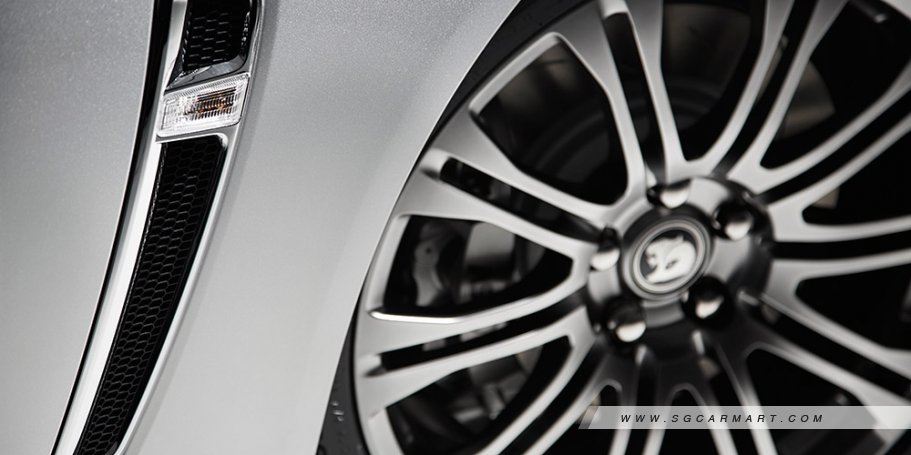https://i.i-sgcm.com/new_cars/cars/11062/11062_g7