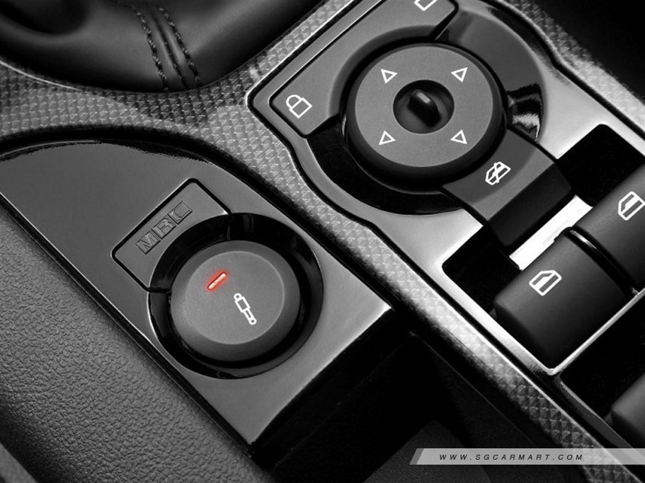 https://i.i-sgcm.com/new_cars/cars/11067/11067_g7