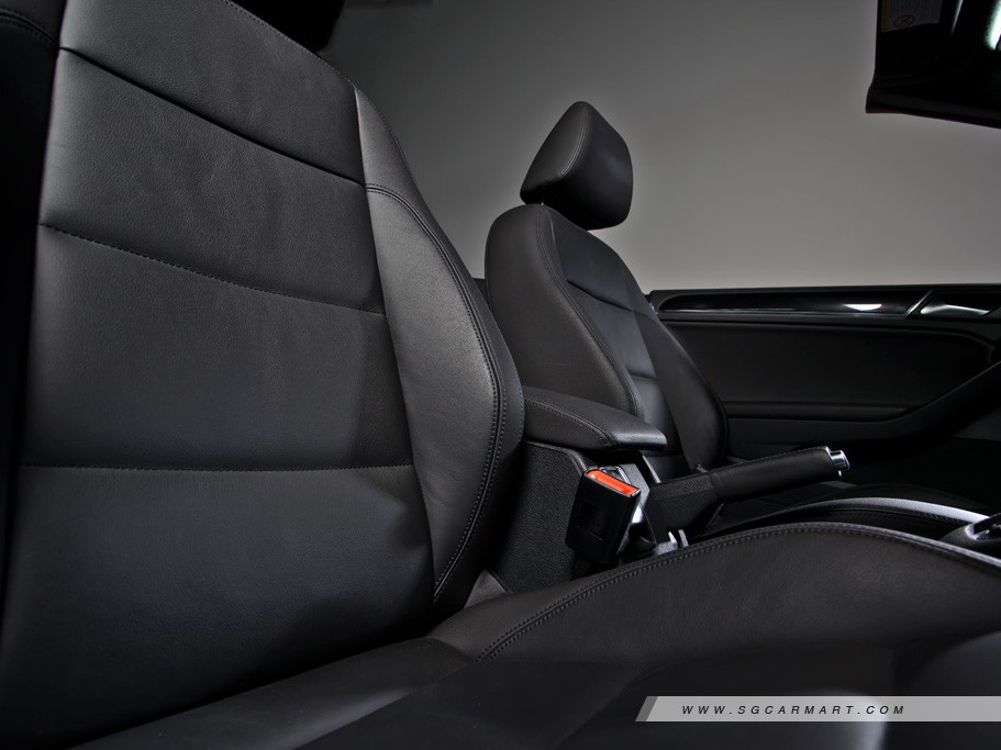 https://i.i-sgcm.com/new_cars/cars/11071/11071_g24