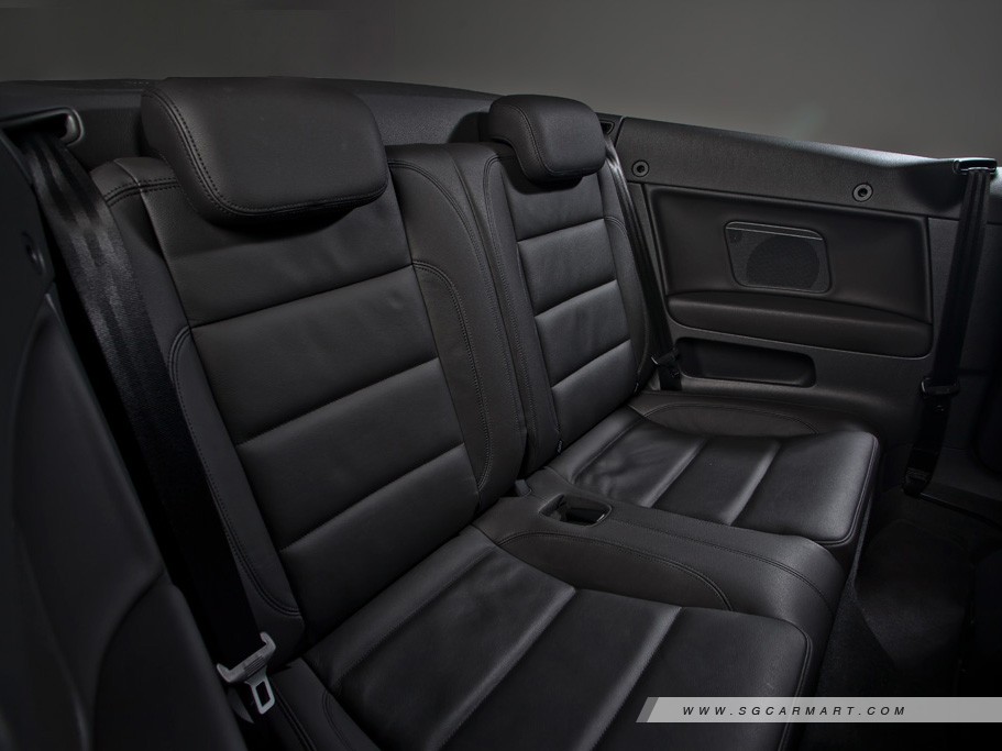 https://i.i-sgcm.com/new_cars/cars/11071/11071_g25