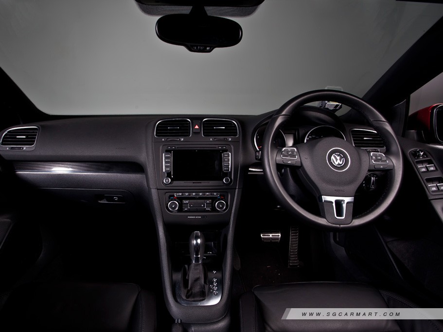 https://i.i-sgcm.com/new_cars/cars/11071/11071_g26