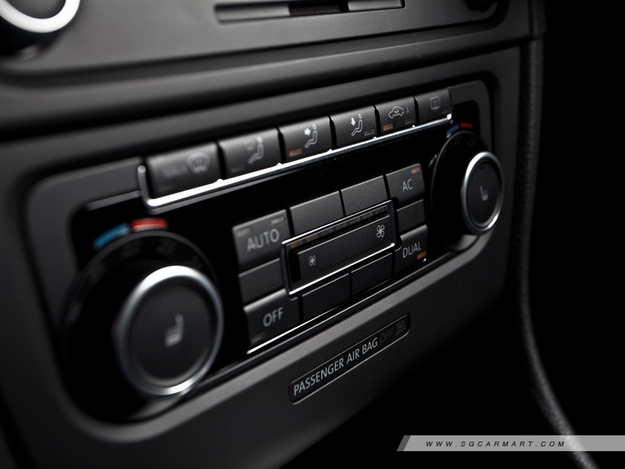 https://i.i-sgcm.com/new_cars/cars/11071/11071_g32