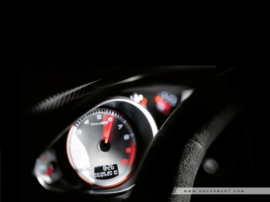 https://i.i-sgcm.com/new_cars/cars/11073/11073_g8