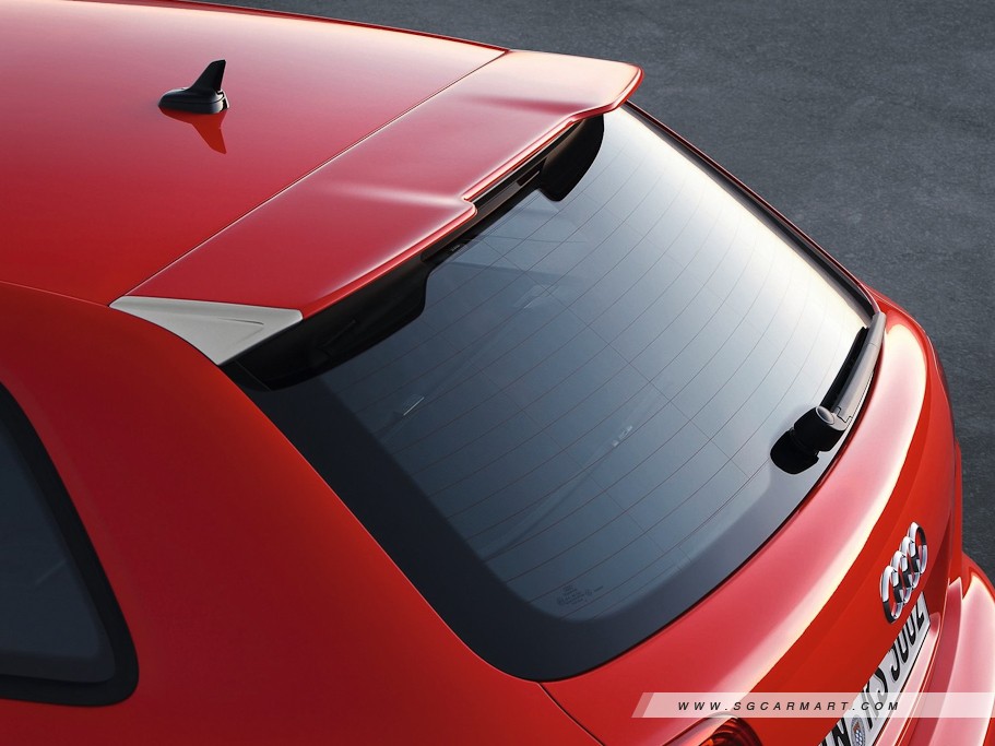 https://i.i-sgcm.com/new_cars/cars/11074/11074_g11