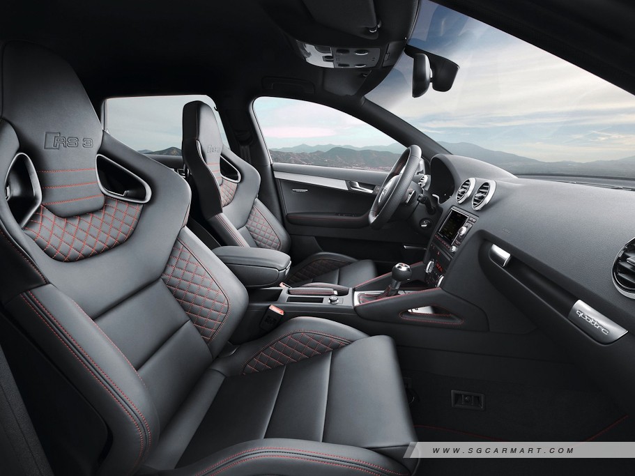 https://i.i-sgcm.com/new_cars/cars/11074/11074_g14
