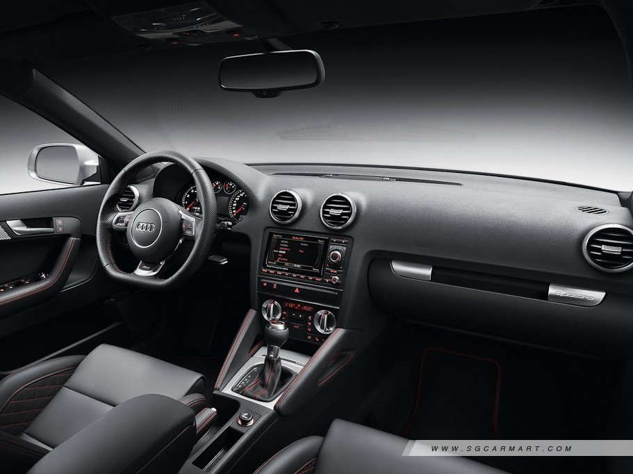 https://i.i-sgcm.com/new_cars/cars/11074/11074_g16