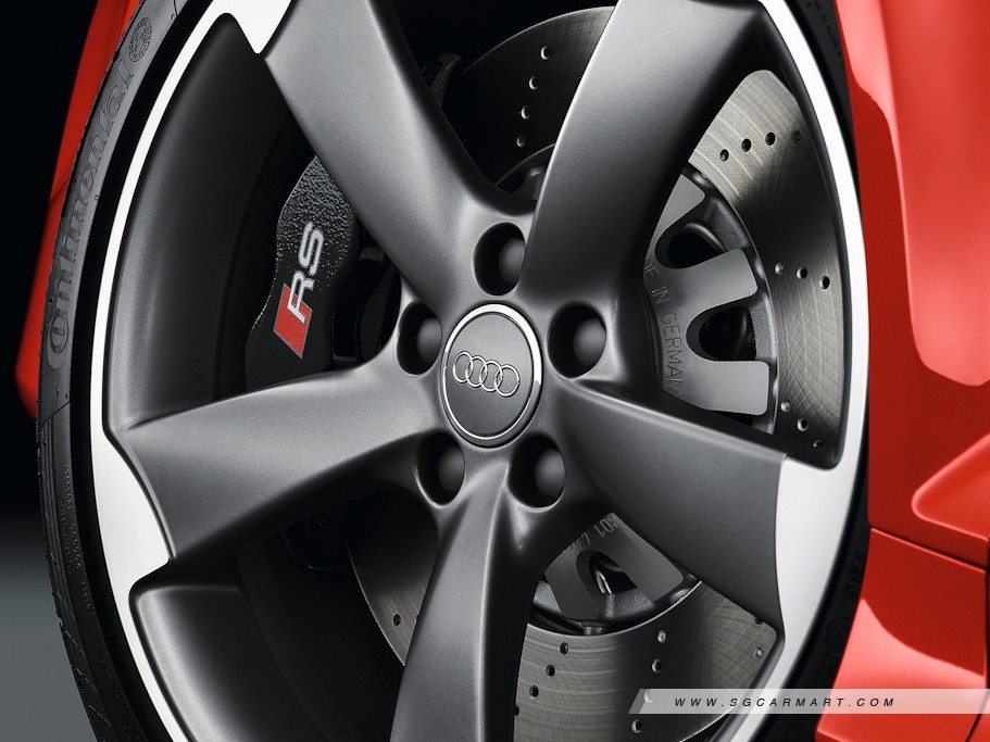 https://i.i-sgcm.com/new_cars/cars/11074/11074_g9