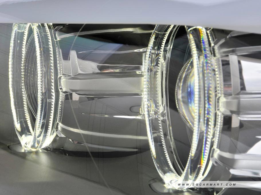https://i.i-sgcm.com/new_cars/cars/11075/11075_g7