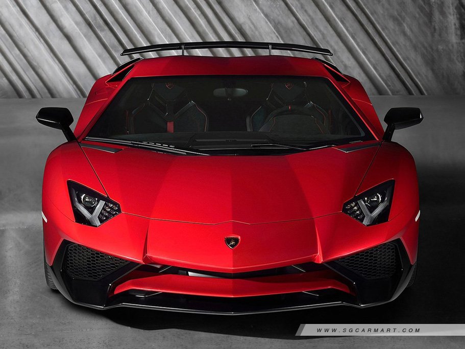 https://i.i-sgcm.com/new_cars/cars/11076/11076_g15