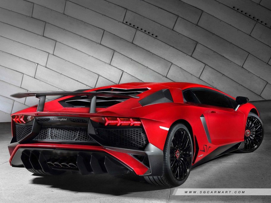 https://i.i-sgcm.com/new_cars/cars/11076/11076_g17