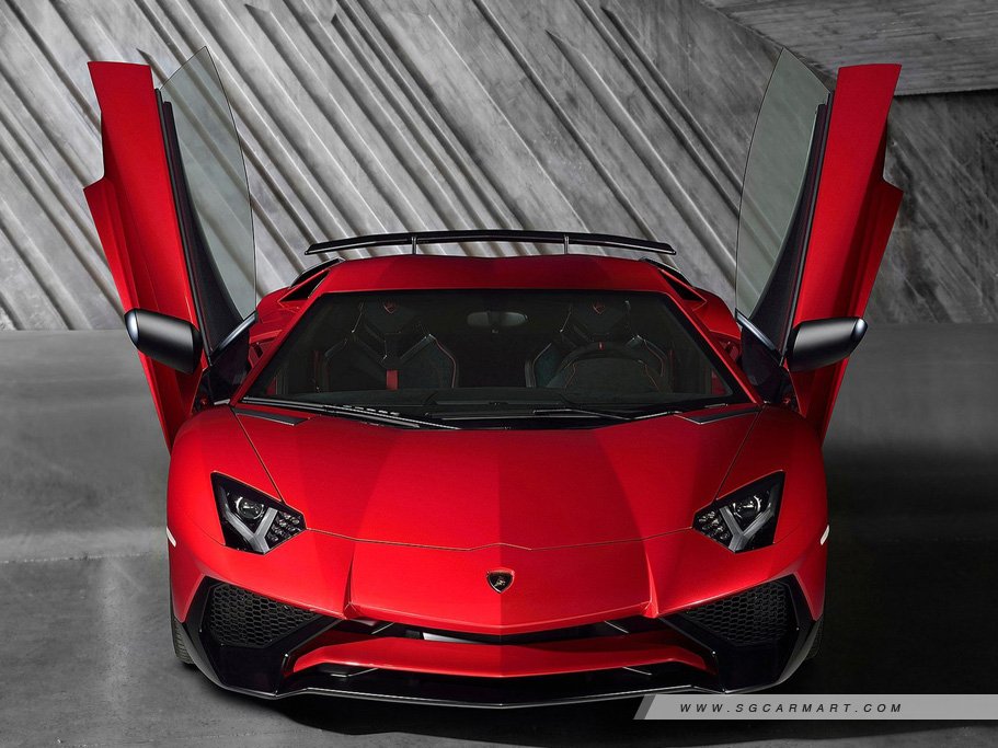 https://i.i-sgcm.com/new_cars/cars/11076/11076_g19