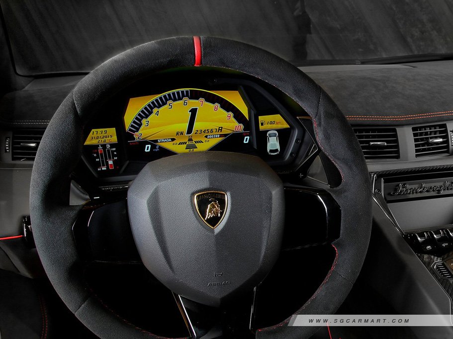 https://i.i-sgcm.com/new_cars/cars/11076/11076_g24