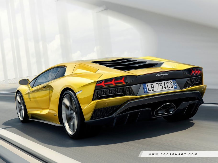https://i.i-sgcm.com/new_cars/cars/11076/11076_g34