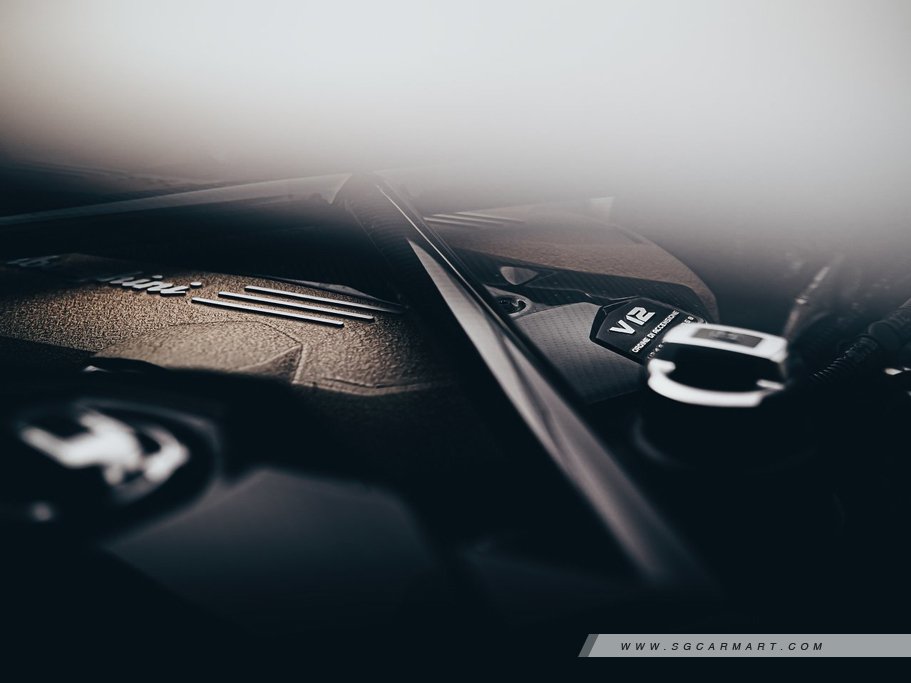 https://i.i-sgcm.com/new_cars/cars/11076/11076_g57