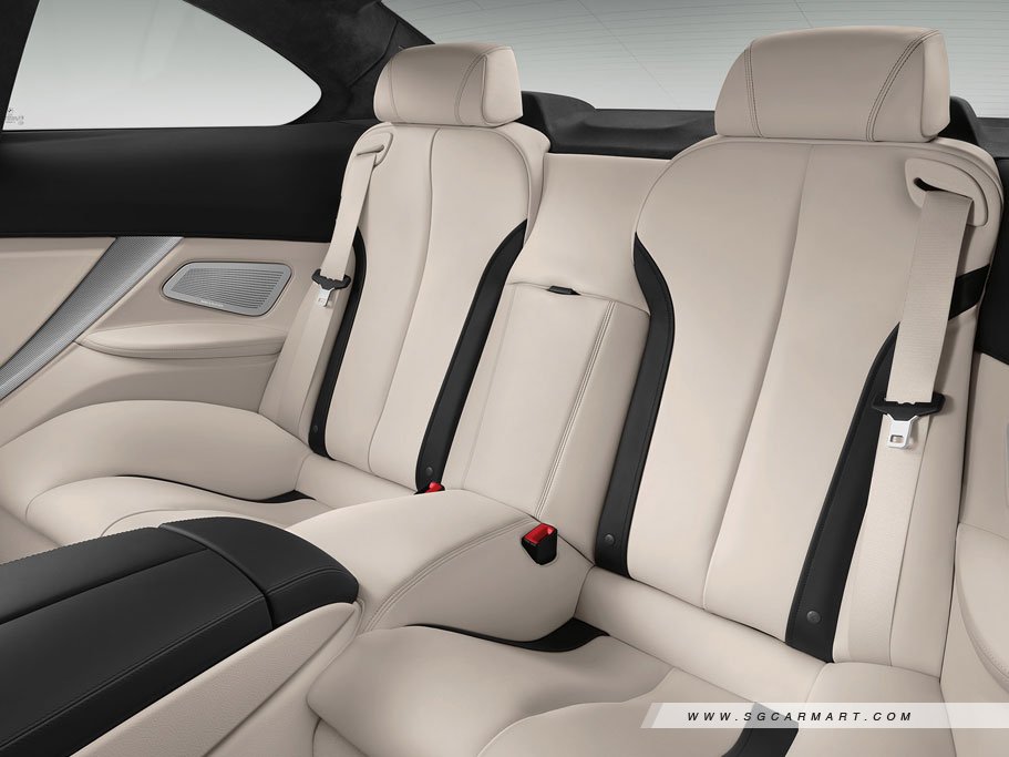https://i.i-sgcm.com/new_cars/cars/11078/11078_g11