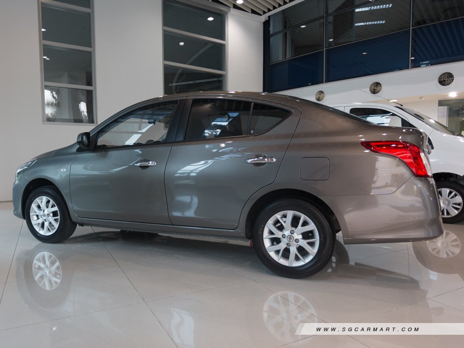 https://i.i-sgcm.com/new_cars/cars/11079/11079_g27