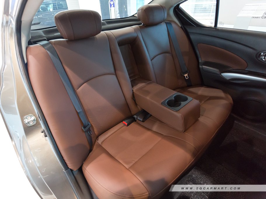 https://i.i-sgcm.com/new_cars/cars/11079/11079_g36