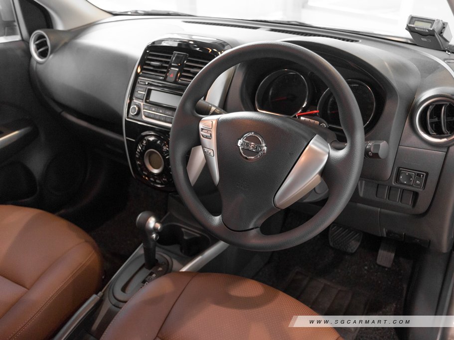 https://i.i-sgcm.com/new_cars/cars/11079/11079_g39