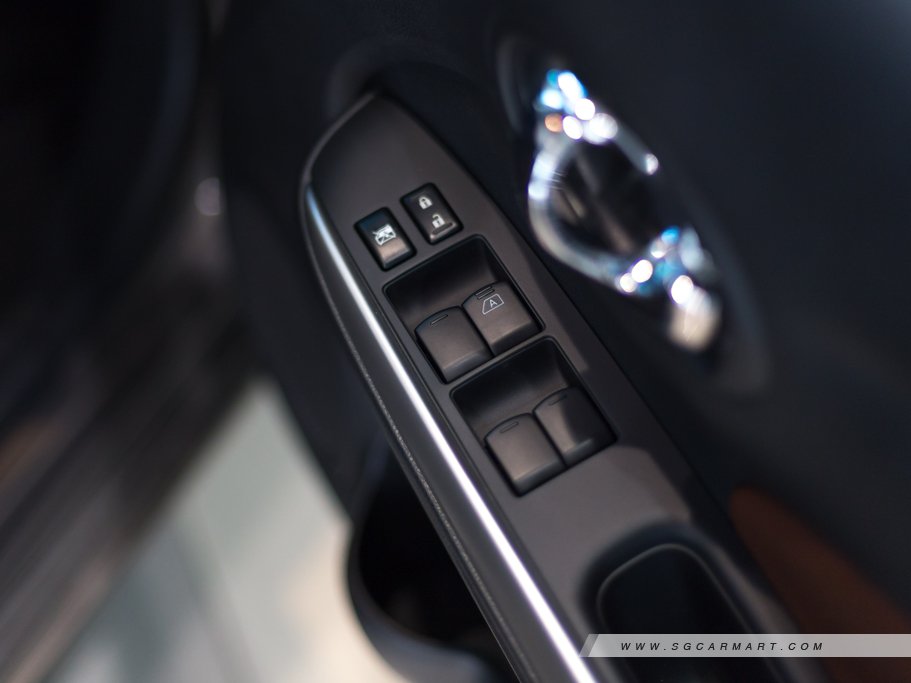 https://i.i-sgcm.com/new_cars/cars/11079/11079_g46
